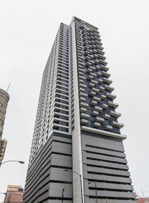Photo - 235 W Van Buren St Condo Unit 4418
