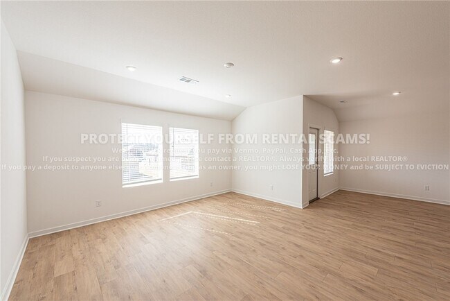 Photo - 3031 Laredo Ln