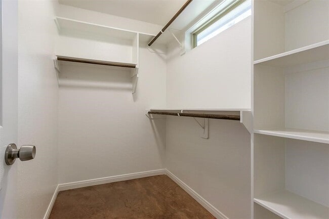 Photo - 5610 Highline Dr