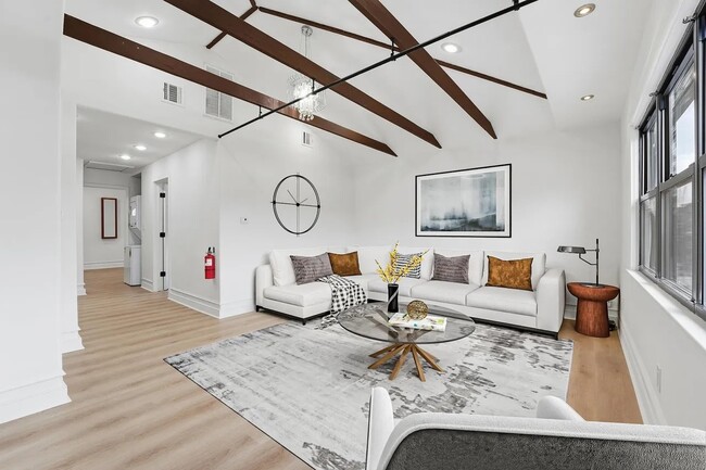 Photo - 89 Stuyvesant Ave Unit 2nd Fl