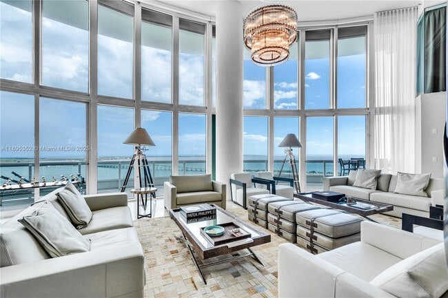 Photo - 1643 Brickell Ave Unidad 3501