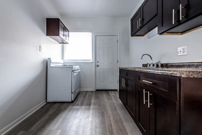 Building Photo - 6160-6212 S Martin Luther King Dr Rental