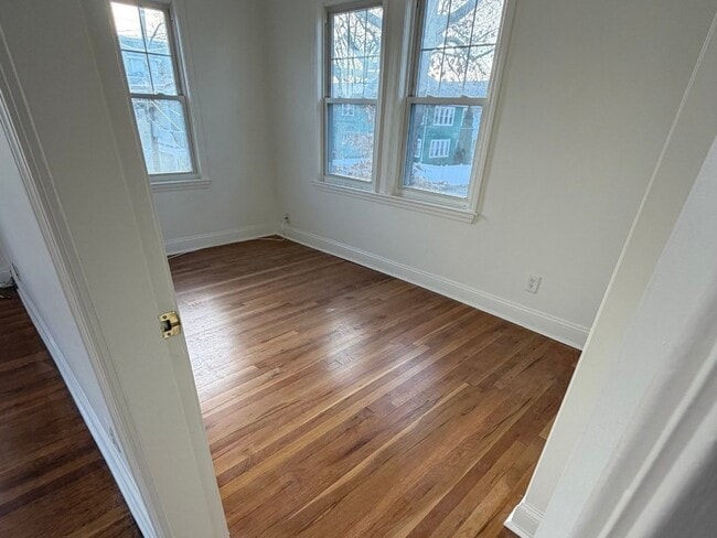 Photo - 19 1st St Unit 2