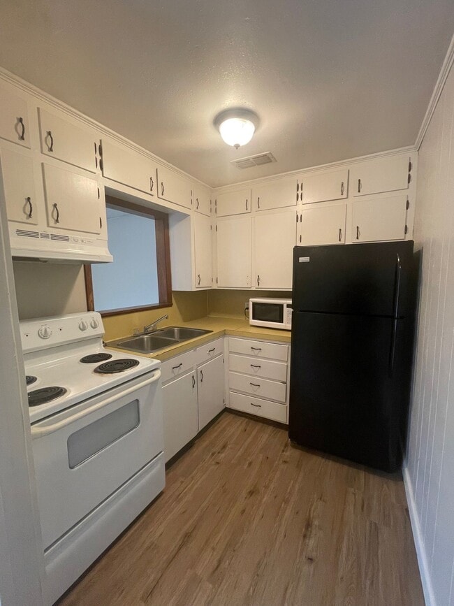 Photo - 307 Canada St Unit 2B