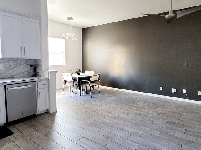 Photo - 3143 Minturn Way