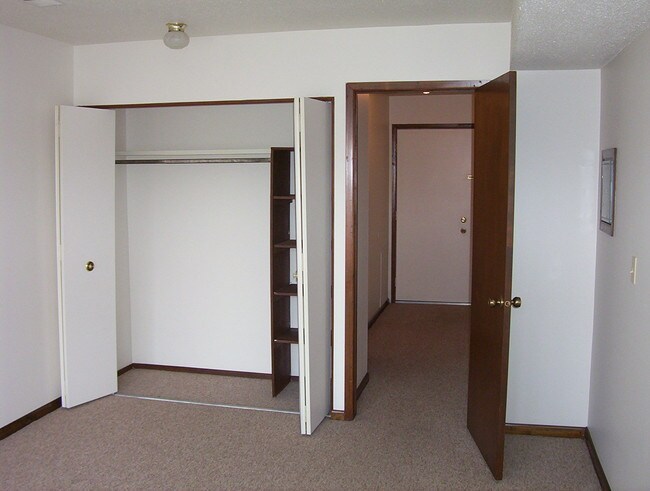 Lots of closet space!