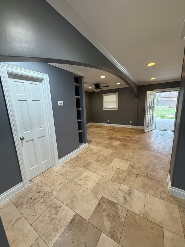 Photo - 812 Avenue M
