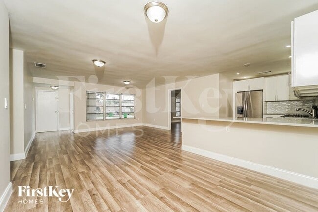 Photo - 2419 NW 87th Ln