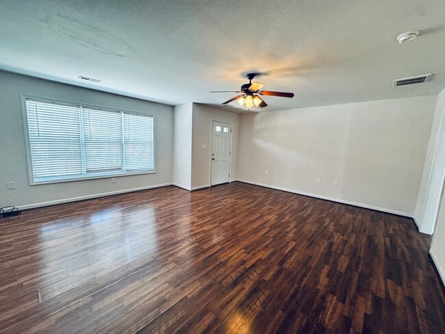 Photo - Wards Ferry Rd Townhome