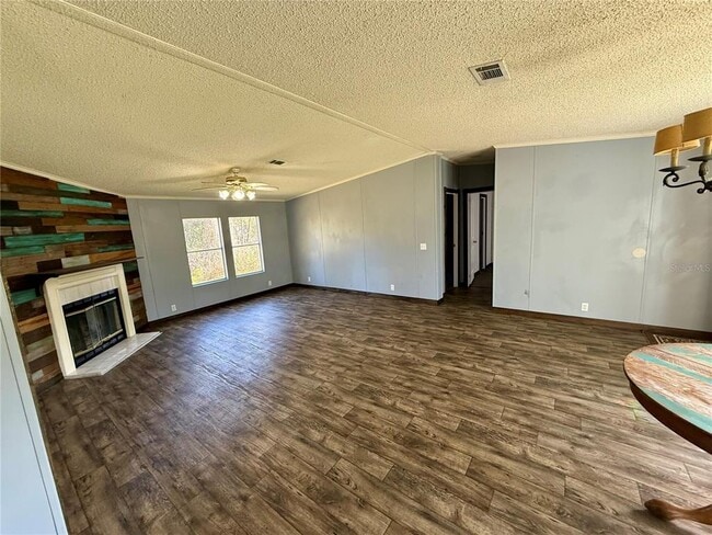 Photo - 15275 NE 238th St