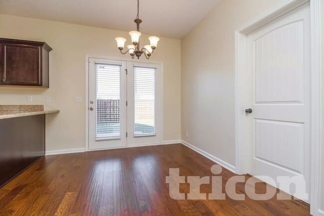 Photo - 2106 Tabasco Way Casa