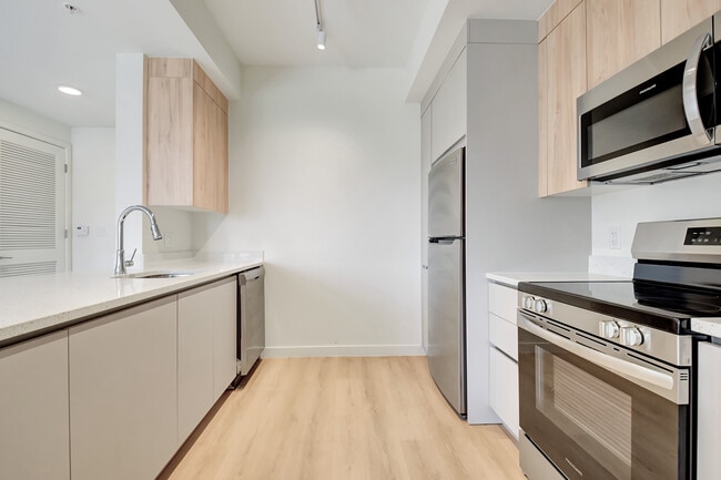 Photo - 1710 N J Ter Unit Ab