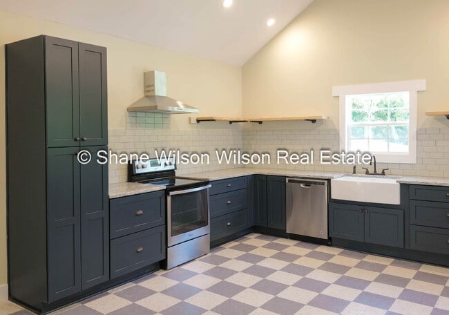 Photo - Classic Charm Meets Modern Living – Remodeled 4 BR Home in Dalton!