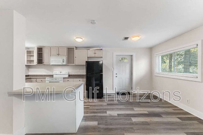 Photo - 620 Prichard Ave Unit A