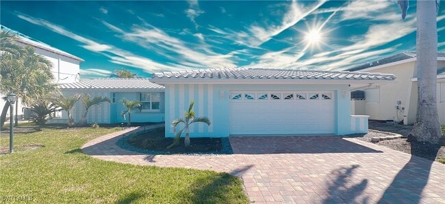 Building Photo - 11 Palmview Blvd Rental