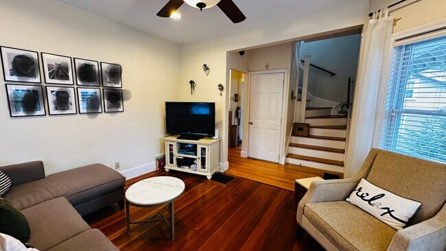 Photo - 139-2 Stetson St Unit 2