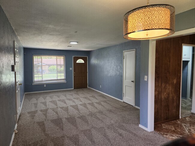 Photo - 4213 N Lottie Ave