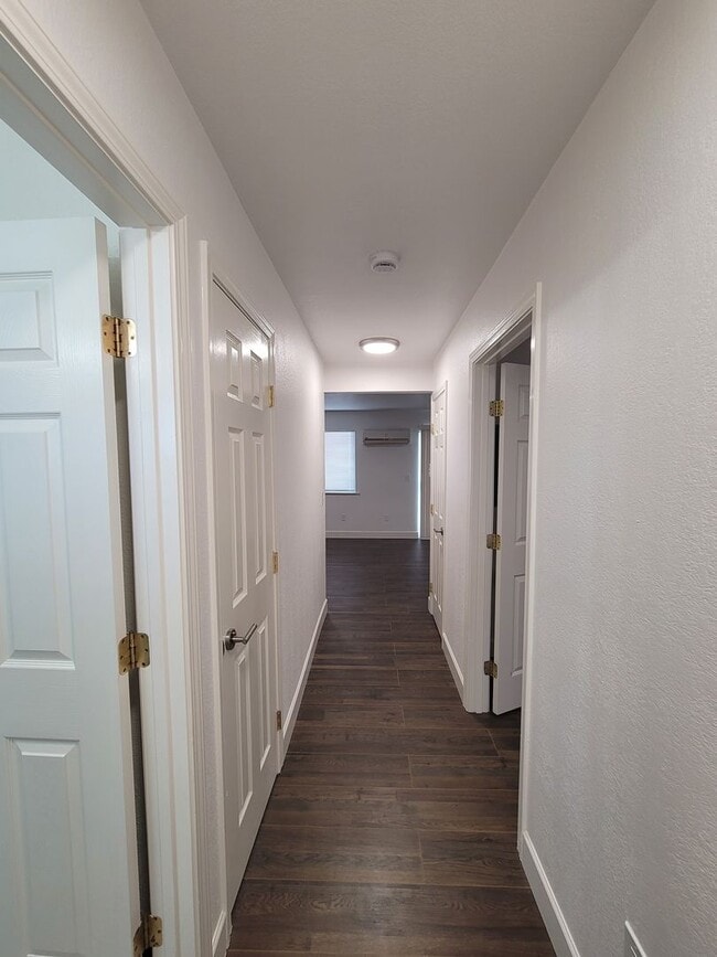 Photo - Stylish & Modern 1-Bedroom Retreat Steps f... Unit #4
