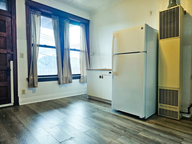Photo - 2741 W 16th St Unit 2R