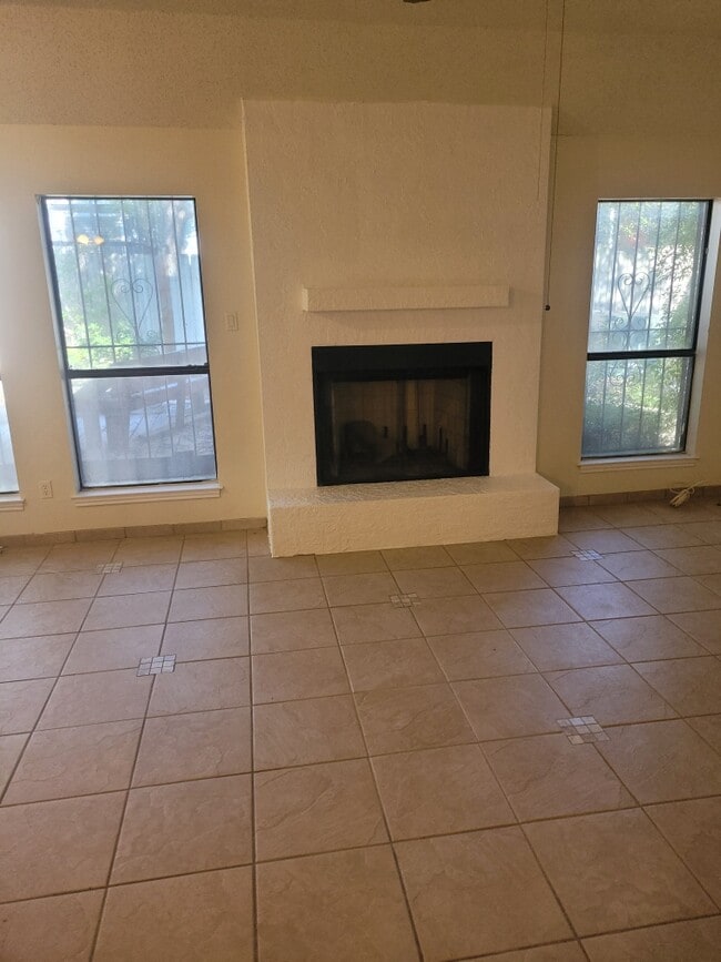 Photo - 17915 Summer Knoll Dr