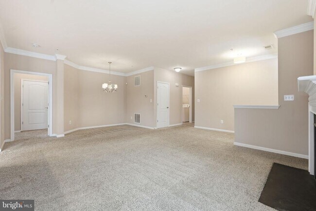 Photo - 44025 Vaira Terrace