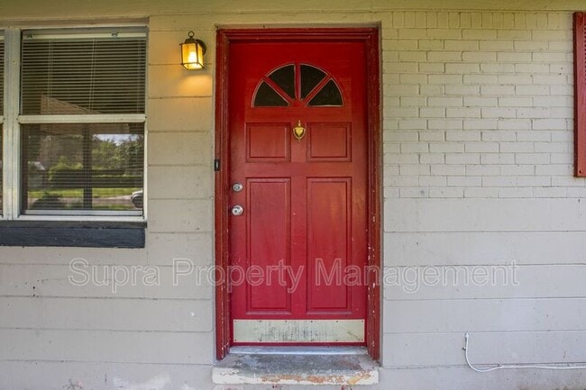 Photo - 6722 Frye Ave W
