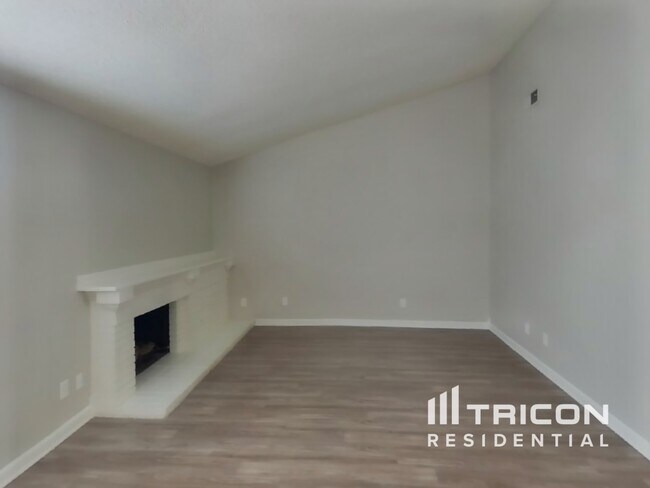 Photo - 5262 Willowhaven Ave