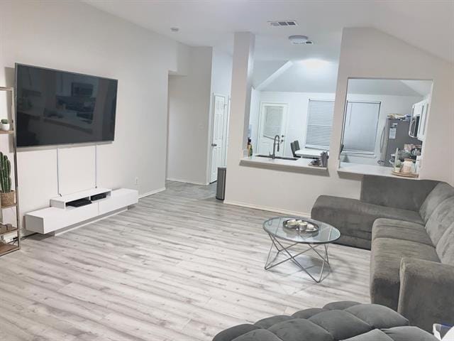 Photo - 1042 Warbler Ln