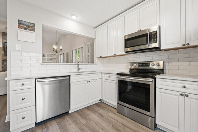 Photo - LOCATION!! Updated Townhome in Sought-Afte...