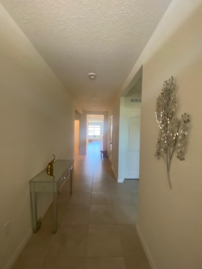 Photo - 2798 Portadown St