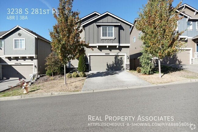 Building Photo - Newer Built Spacious 4 Bedroom House Plus ...