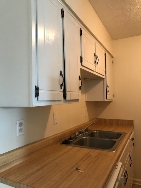 Christopher Square Kitchen 2