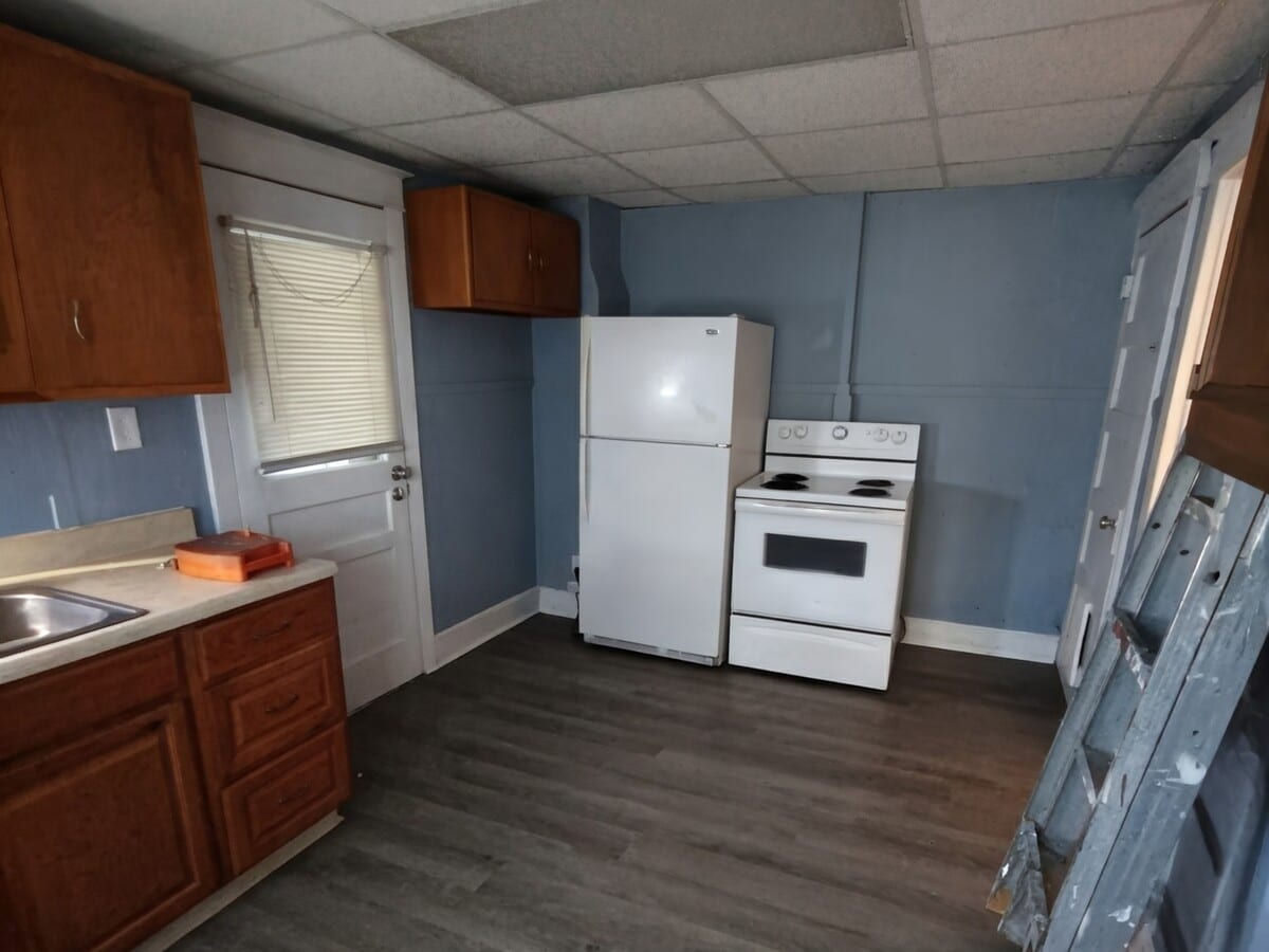 Photo - 15 N Harrison St Unidad 13, Left Side