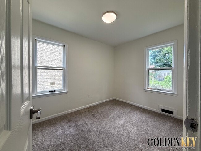 Photo - Updated 2 Bed 1 Bath on Detroit's Westside
