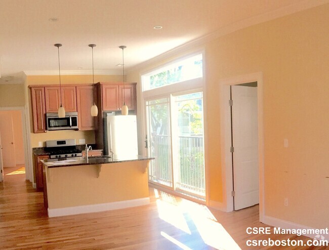 Building Photo - 77 Beechcroft St Rental
