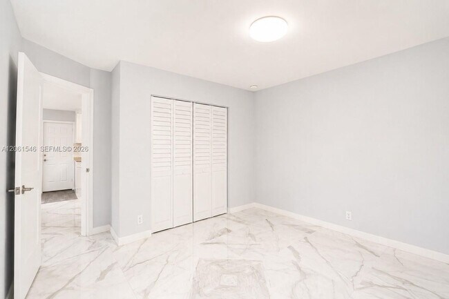 Photo - 2611 SW 13th Ave Unit 12