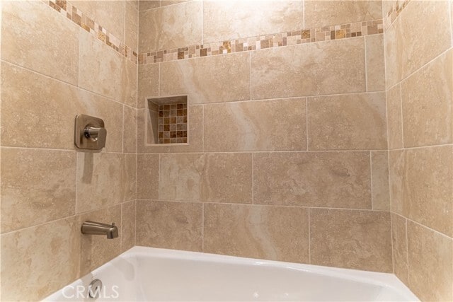 Photo - 9246 Cedros Ave