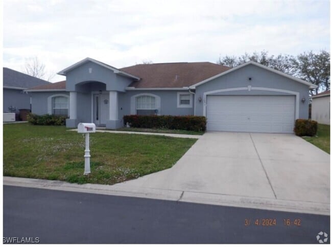 Building Photo - 15091 Hawks Shadow Dr Rental