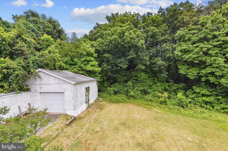 Photo - 2905 Charleston Ave