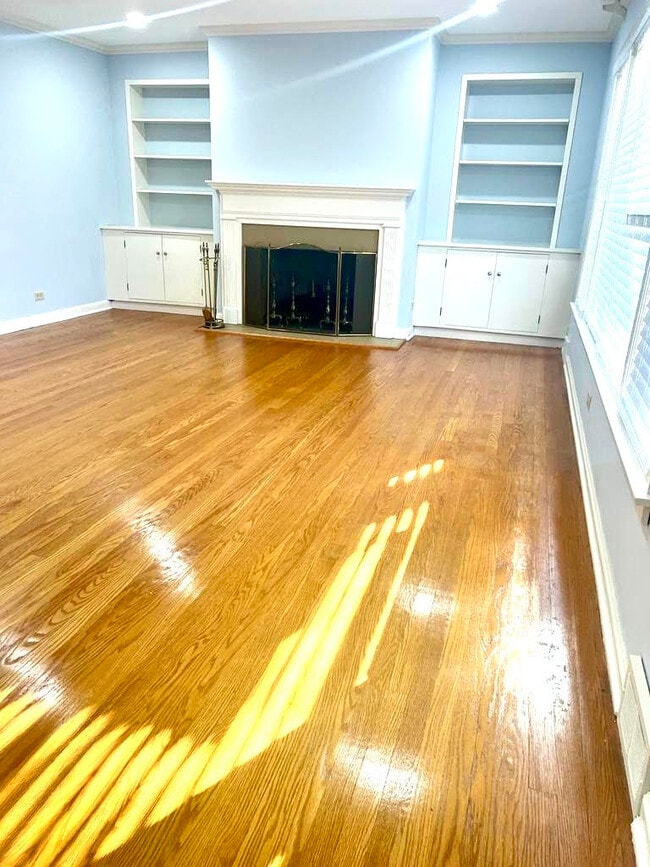 Photo - 6537 N Knox Ave