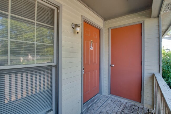 Photo - 6201 Friar Tuck Dr NW Unit 6201 Friar Tuck Drive D