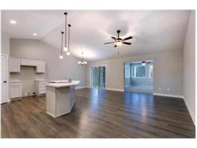 Photo - 316 Evergreen Dr