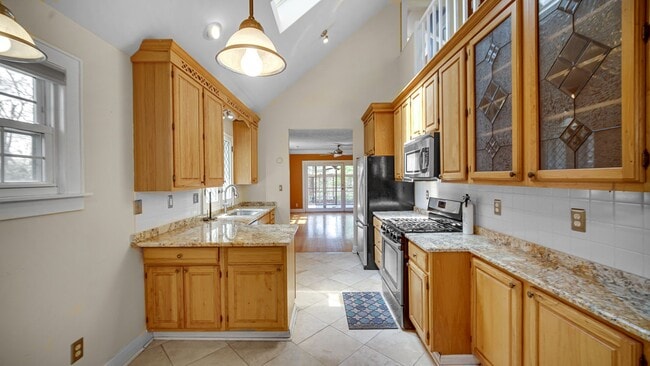 Photo - Miller Beach Living – Walk to the Lake!