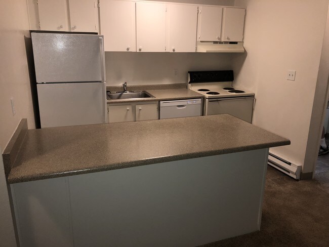 Photo - Creekside Commons Apartments