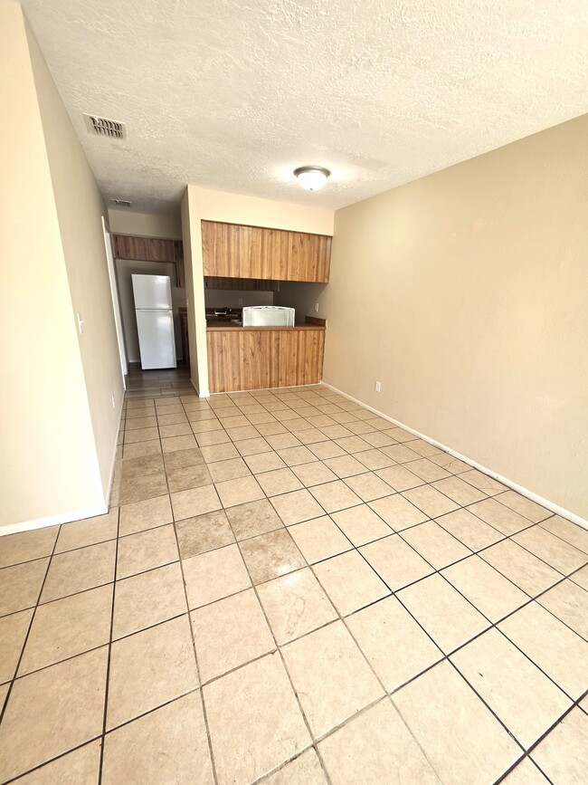 Photo - 5030 SE 30th St Unit C