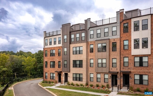 Photo - 816 Wesley Ln