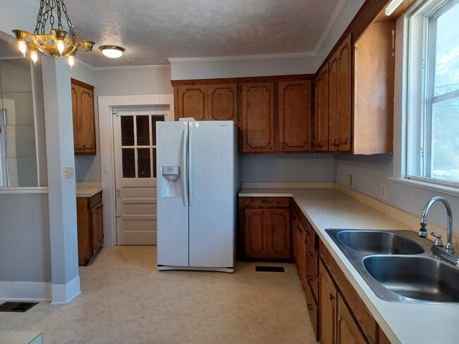 Photo - 727 55th Ave