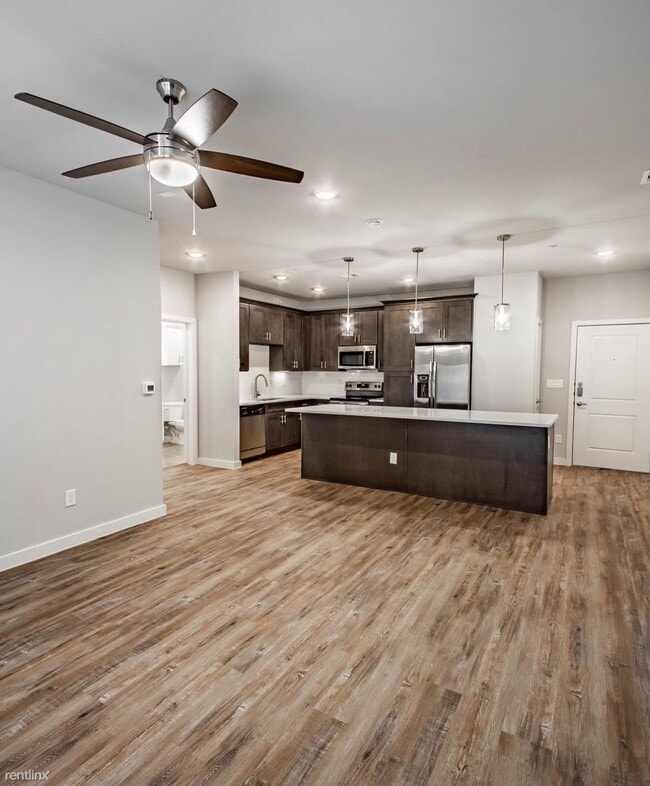 Photo - 1 br, 1 bath Condo - 1706 W Pecan St /1Bath