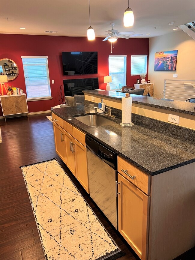 Barra de cocina - 2606 Wilson St