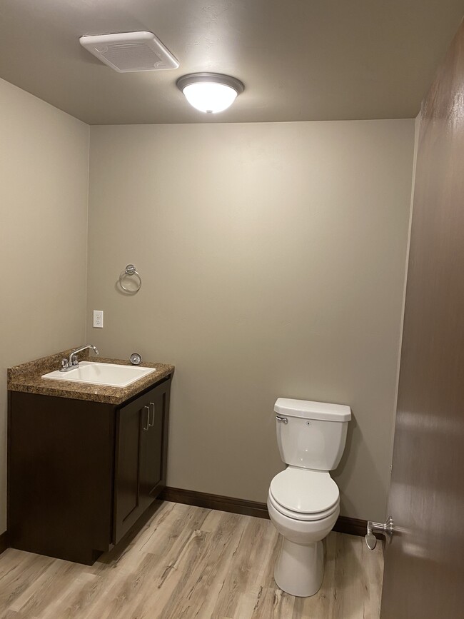 HALF BATH LAUNDRY - 629 Diversity Dr Unit 644 Diversity Drive